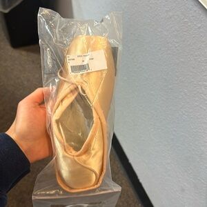 Freed Pointe Shoes